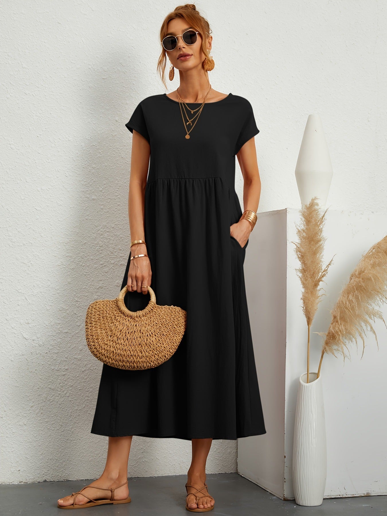 Robe Midi Fluide Élégante