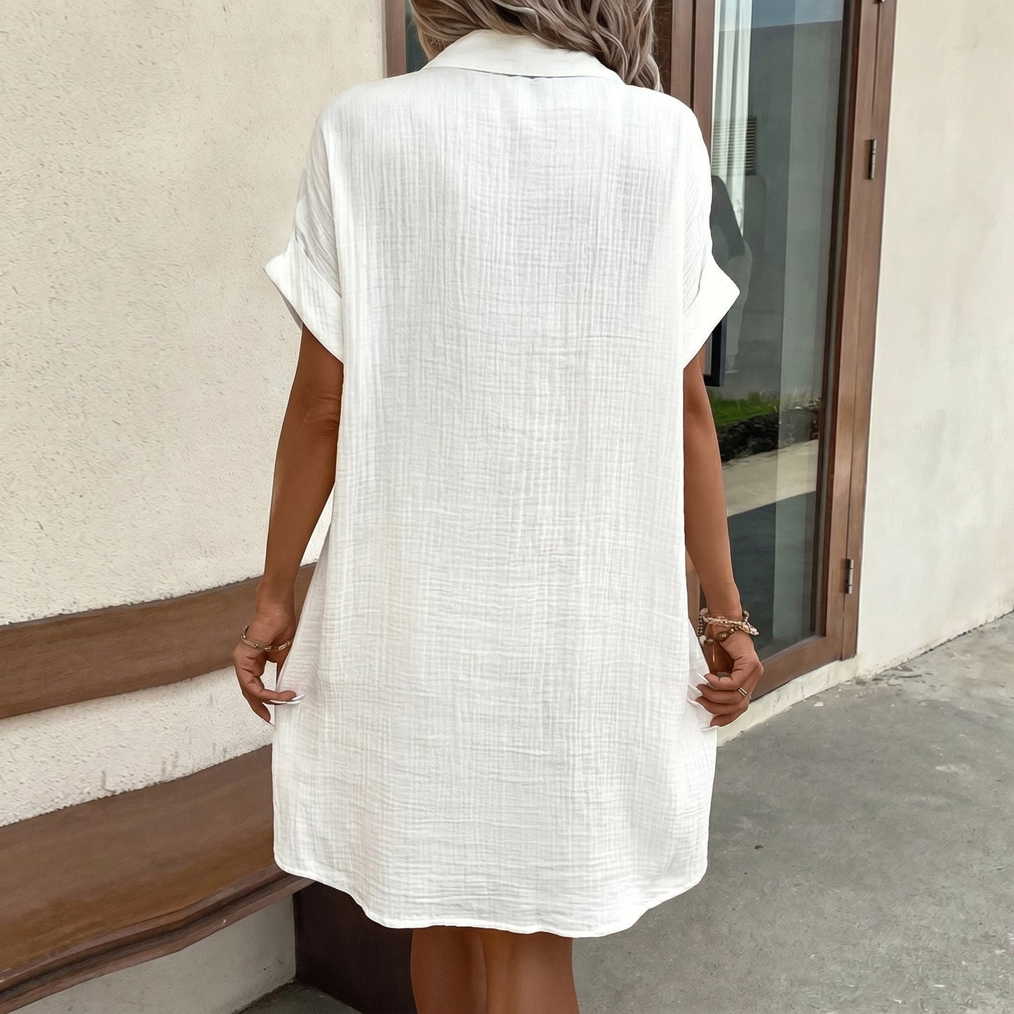 Robe en lin chic à boutons
