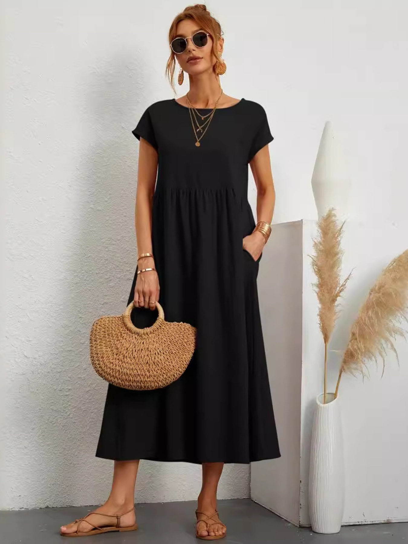 Robe Midi Fluide Élégante