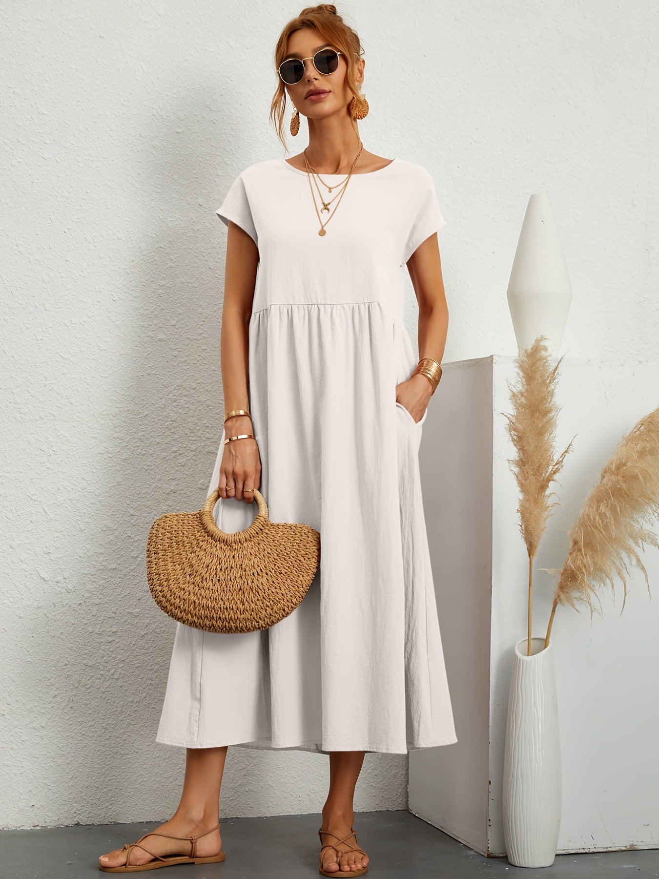 Robe Midi Fluide Élégante